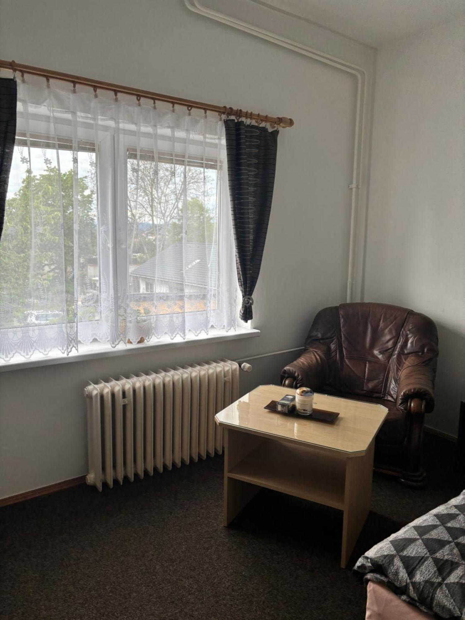 Penzion U Dusku Karlovy Vary Exterior foto
